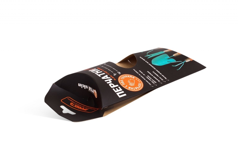 Коробка-пирожок с евро отверстием в Москве, производство на заказ