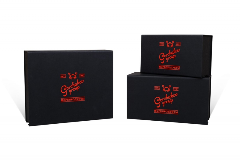 Набор фирменных коробок с клапаном на магните в Москве, производство на заказ