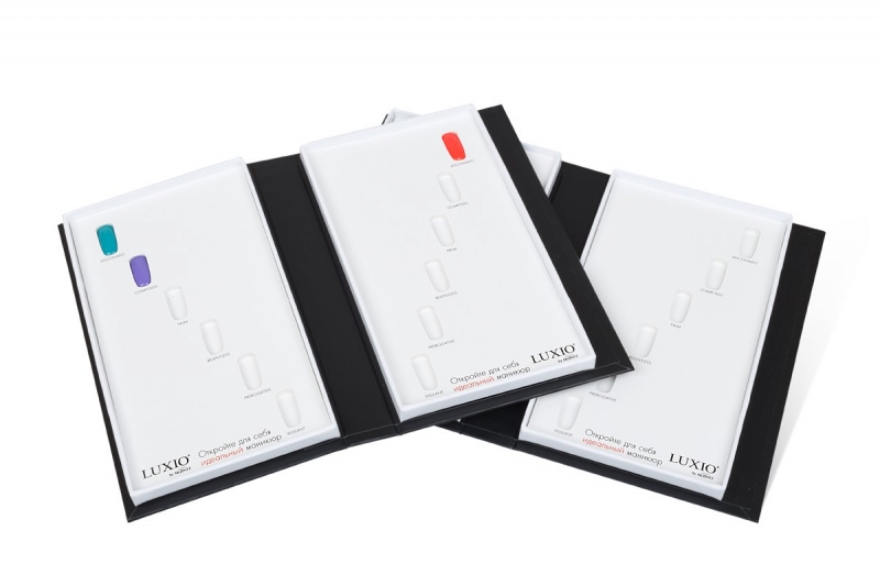 Кашированная коробка для образцов искусственных ногтей в Москве, производство на заказ