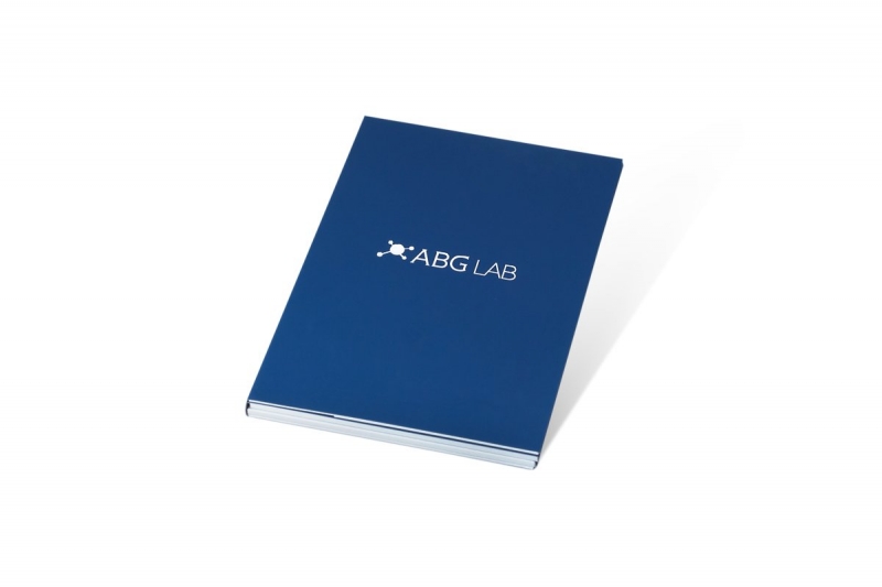 Элитная трехстворчатая папка с софт-тач эффектом  в Москве, производство на заказ