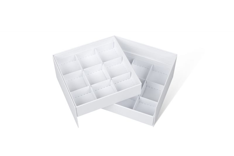 Новогодняя коробка-трансформер под конфеты в Москве, производство на заказ