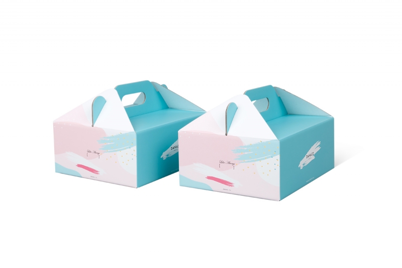 Складная коробка для косметического набора в Москве, производство на заказ