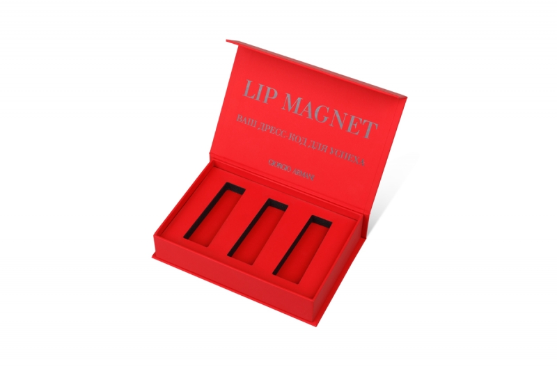 Коробка под парфюм с клапаном на магните в Москве, производство на заказ