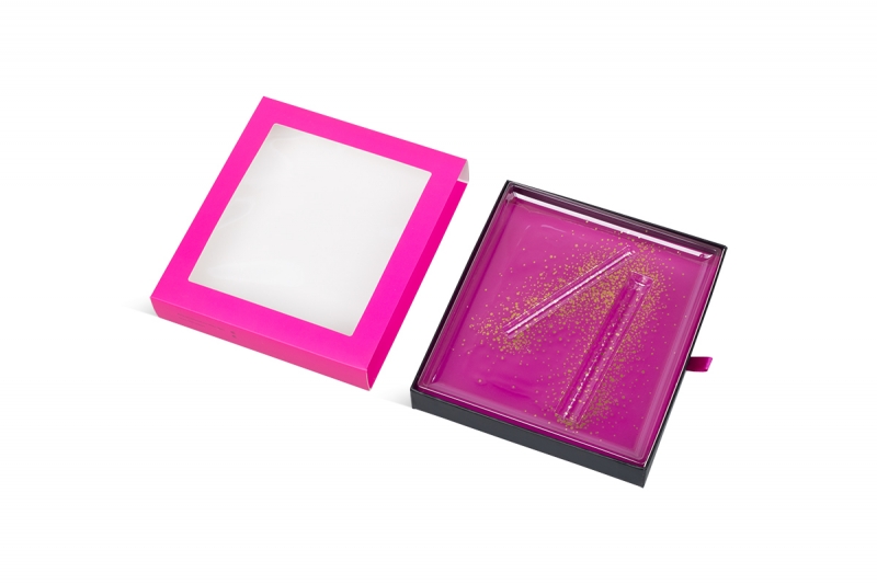 Подарочный пенал под косметику  в Москве, производство на заказ