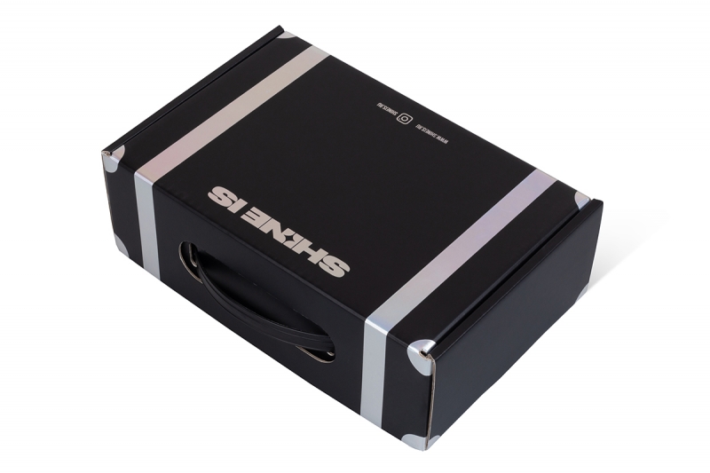 Самосборная коробка-самолет с ручкой в Москве, производство на заказ