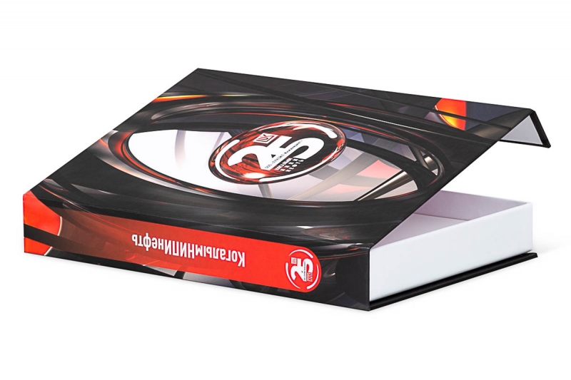 Коробка на магните для ручки и флешки в Москве, производство на заказ