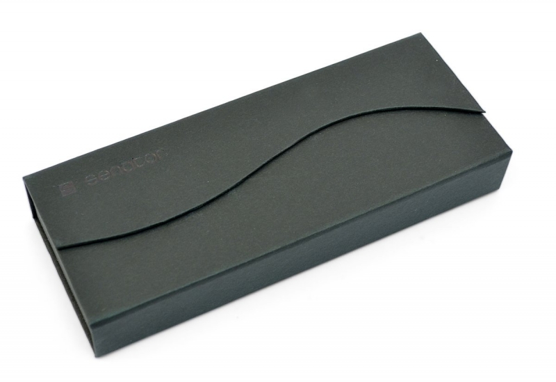 Кашированная коробка-сундучок на магните в Москве, производство на заказ