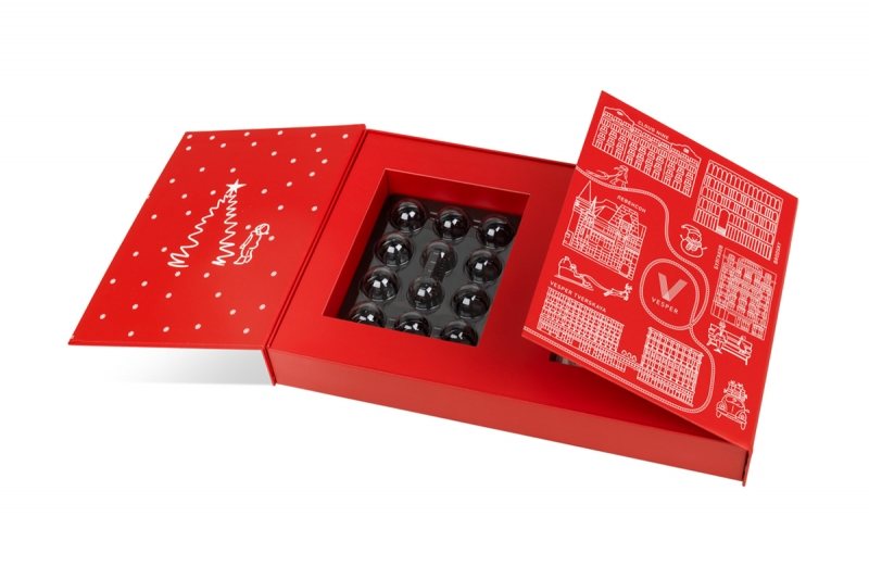 Коробка со створками для набора конфет в Москве, производство на заказ