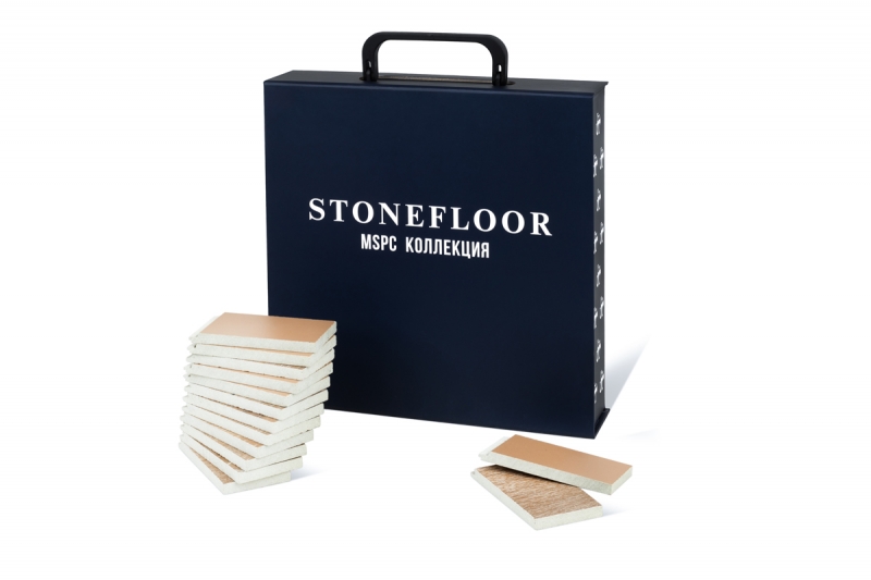 Коробка на магнитном клапане с ручкой для образцов продукции в Москве, производство на заказ