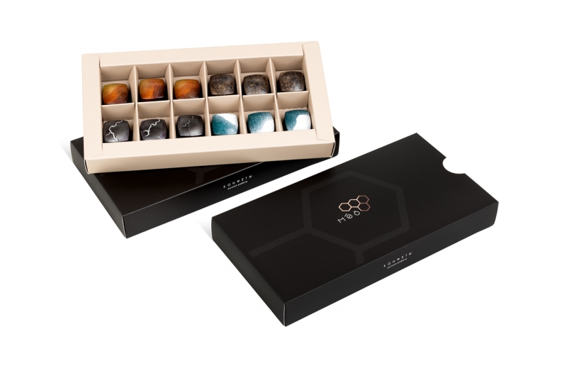 Картонный пенал для конфет с двойным бортом и картонными перегородками в Москве, производство на заказ