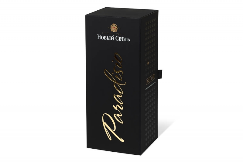 Коробка для бутылки шампанского Новый Свет в Москве, производство на заказ