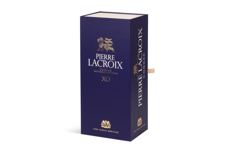 Коробка с драпированным ложементом для бутылки в Москве, производство на заказ