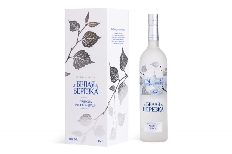 Коробка с тиснением и объемным лаком для бутылки в Москве, производство на заказ