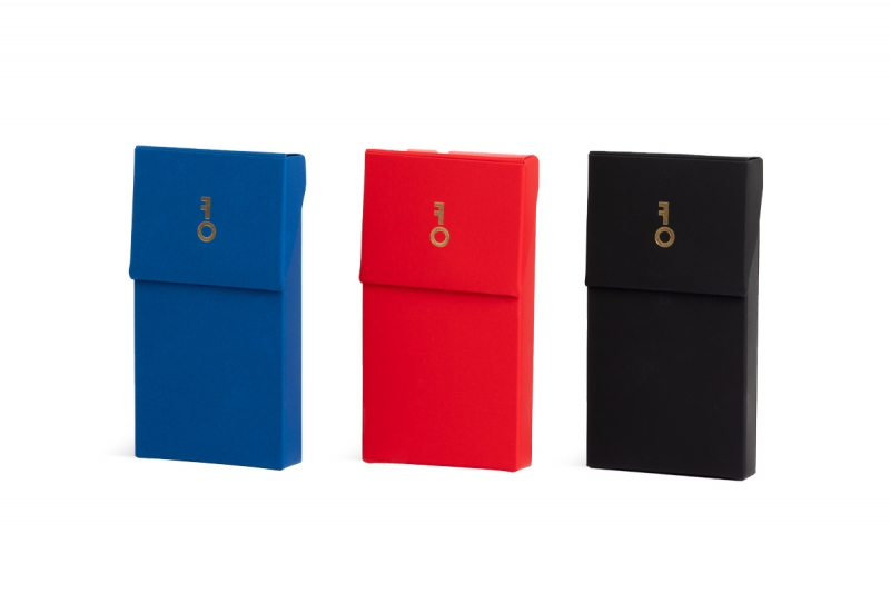 Тюбик-футляр с магнитным клапаном в Москве, производство на заказ