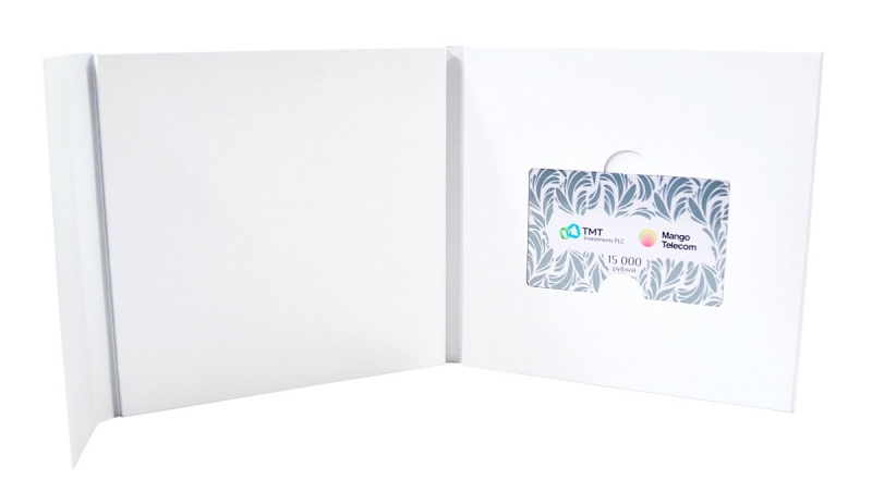 Брендированная упаковка для пластиковой карты  в Москве, производство на заказ
