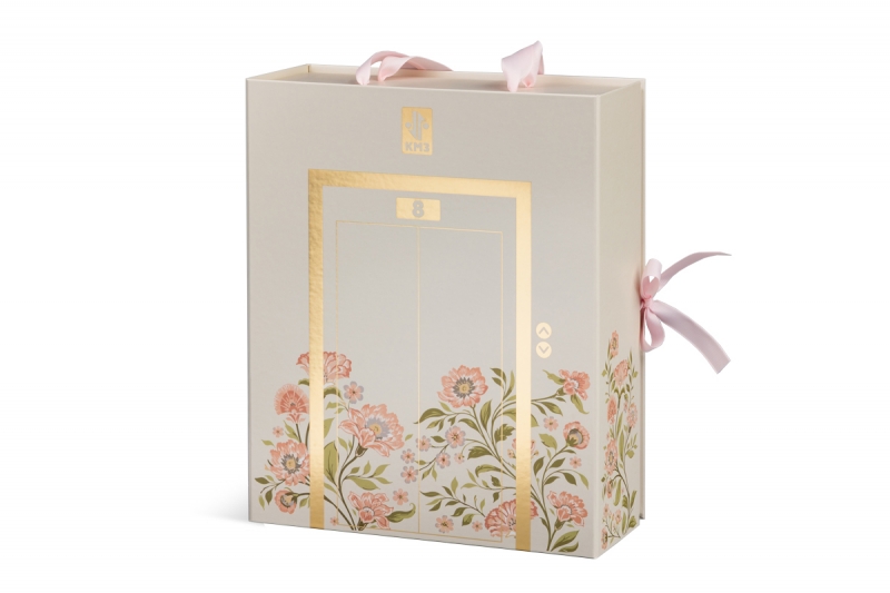 Коробка для корпоративного подарка для КМЗ в Москве, производство на заказ