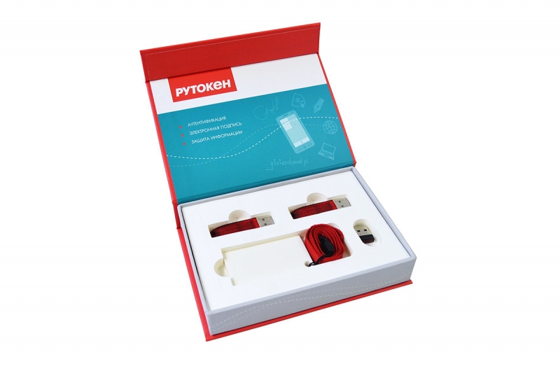 Кашированная коробка с ложементом для флешек и USB-брелков в Москве, производство на заказ