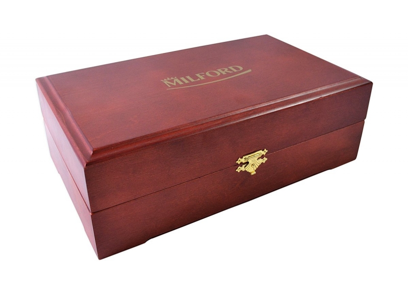 Деревянная шкатулка с замком для чая в Москве, производство на заказ