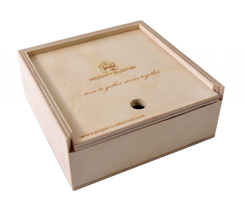 Деревянный пенал для хранения набора камней для виски в Москве, производство на заказ