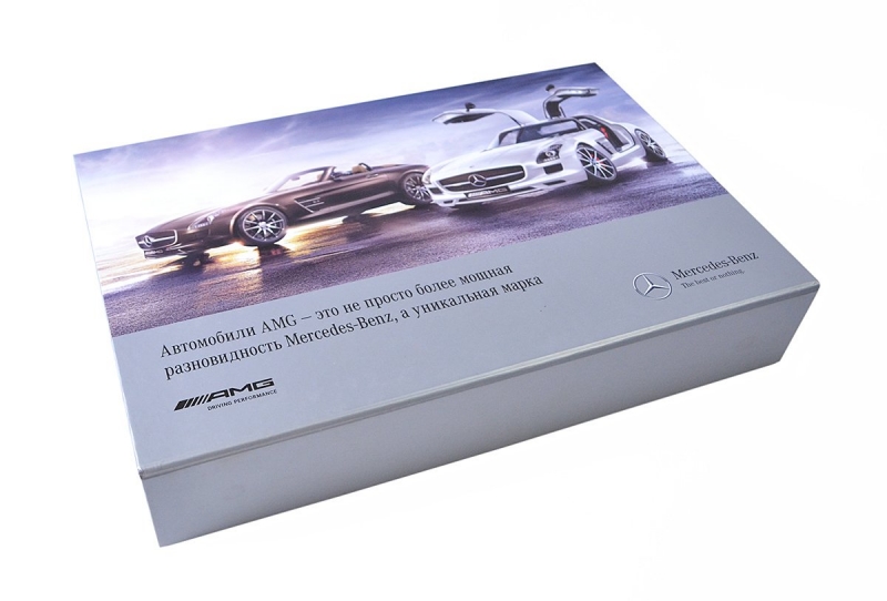 AMG — Фирменная кашированная коробка с флокированным ложементом в Москве, производство на заказ