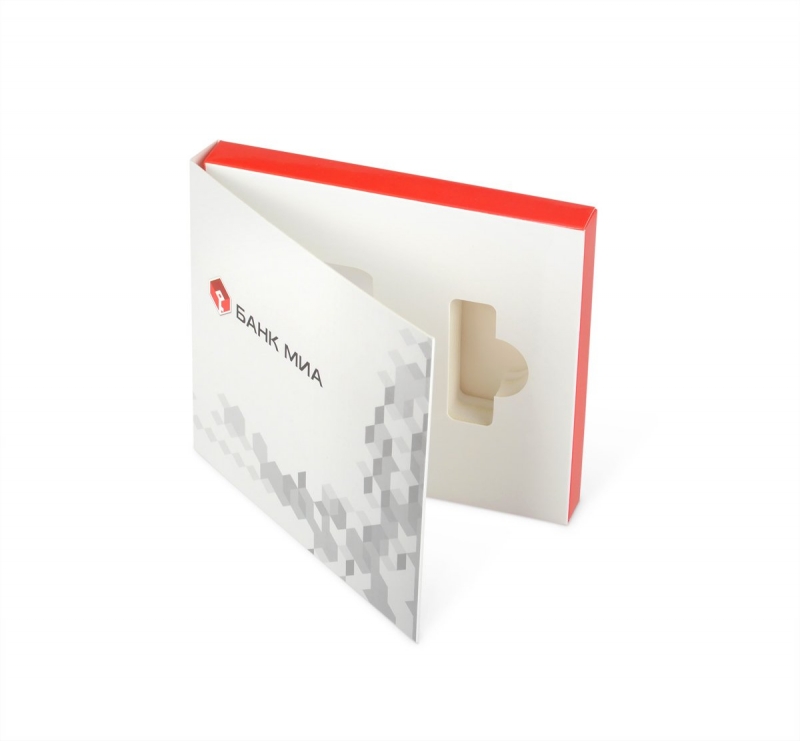 Картонная упаковка на магните для диска, флешки и электронного ключа в Москве, производство на заказ