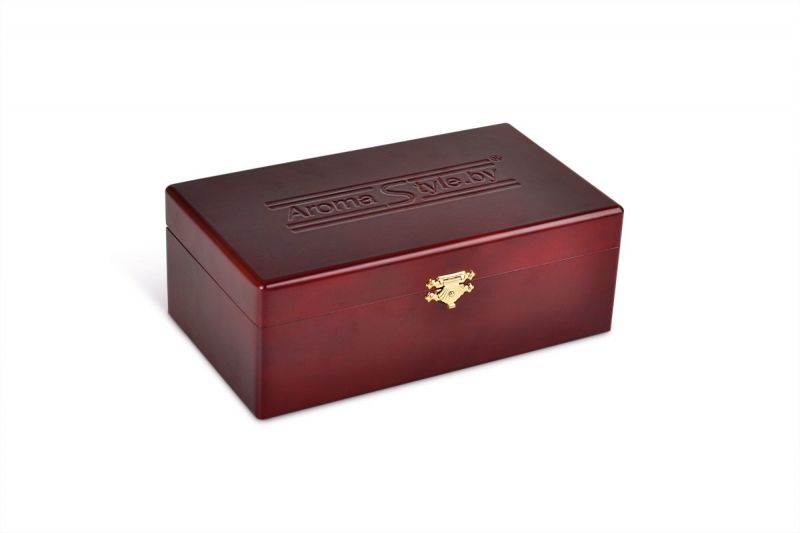 Деревянная коробка с замком  в Москве, производство на заказ