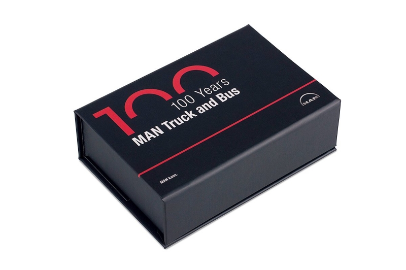 Подарочная коробка для сувенирной продукции — MAN в Москве, производство на заказ