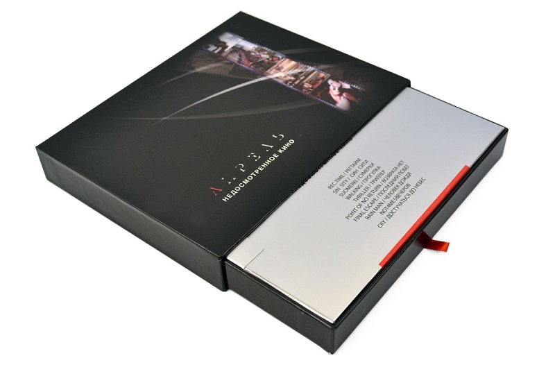 Индивидуальная кашированная коробка-пенал с выдвижным ящиком. April в Москве, производство на заказ