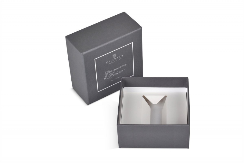 Кашированная коробка крышка-дно для парфюма в Москве, производство на заказ