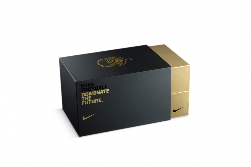 Подарочная коробка-шкатулка в футляре в Москве, производство на заказ