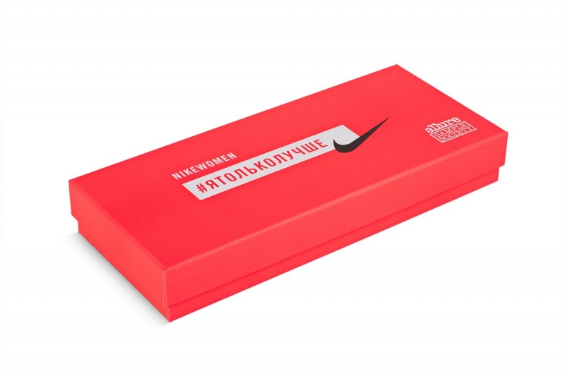 NIKE — Корпоративная коробка крышка-дно в Москве, производство на заказ