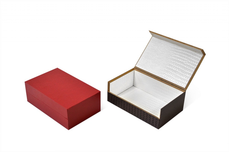 Деревянные шкатулки для сувениров в Москве, производство на заказ