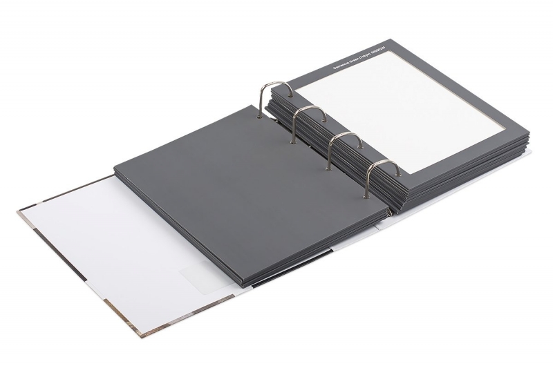 Папка с логотипом для образцов продукции в Москве, производство на заказ