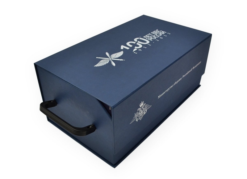 Эксклюзивная упаковка-сундучок. Комплект на 43 фильма к 100-летию ВВС России в Москве, производство на заказ