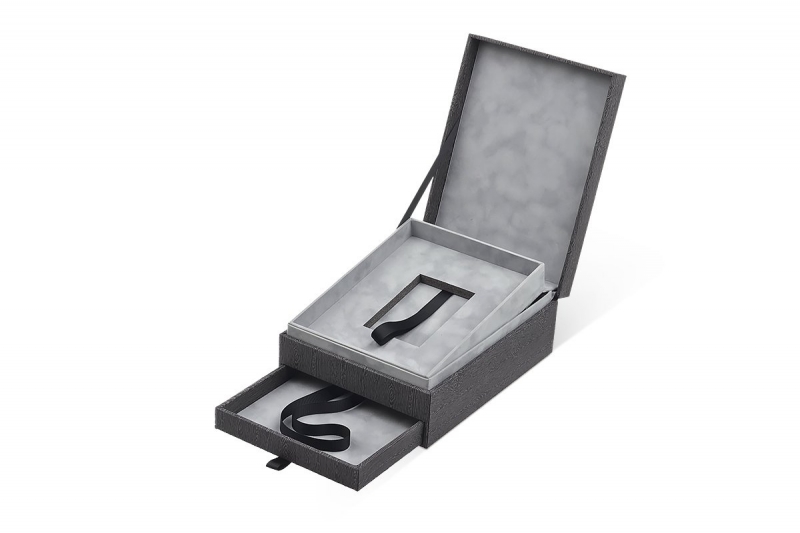 Эксклюзивная коробка-трансформер для ювелирных украшений в Москве, производство на заказ