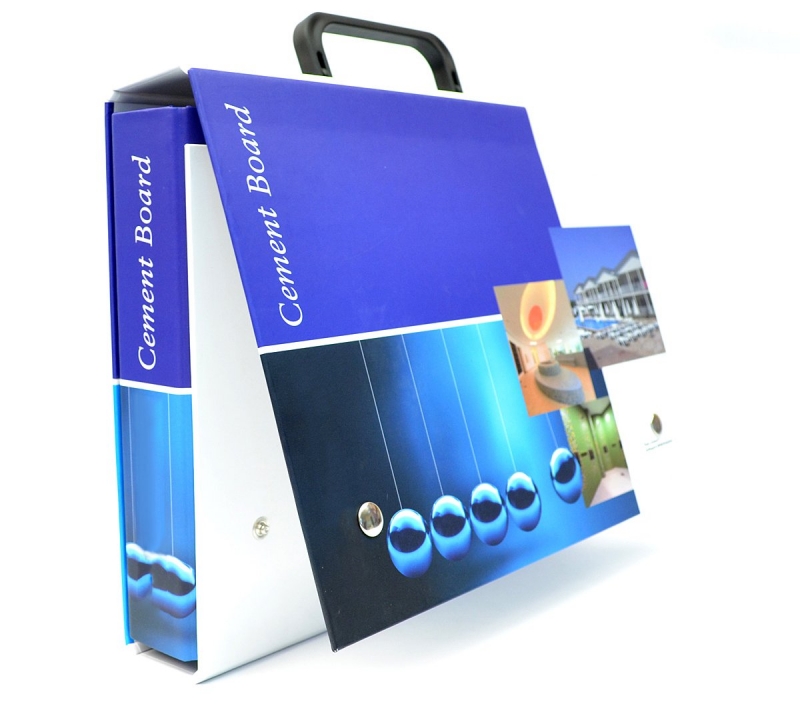 Кашированная папка-портфель для выставки в Москве, производство на заказ