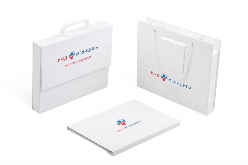 Презентационный набор: два чемодана и поп-ап книга в Москве, производство на заказ