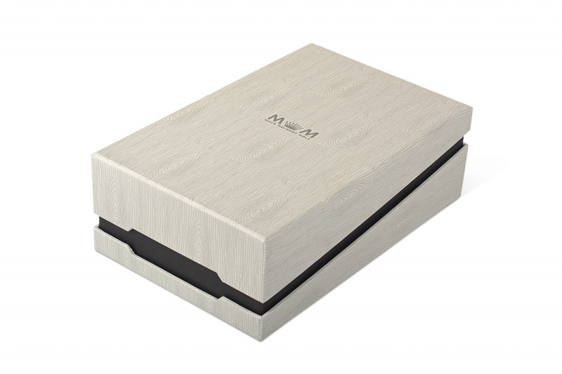 Фирменная коробка с фальшбортом в Москве, производство на заказ