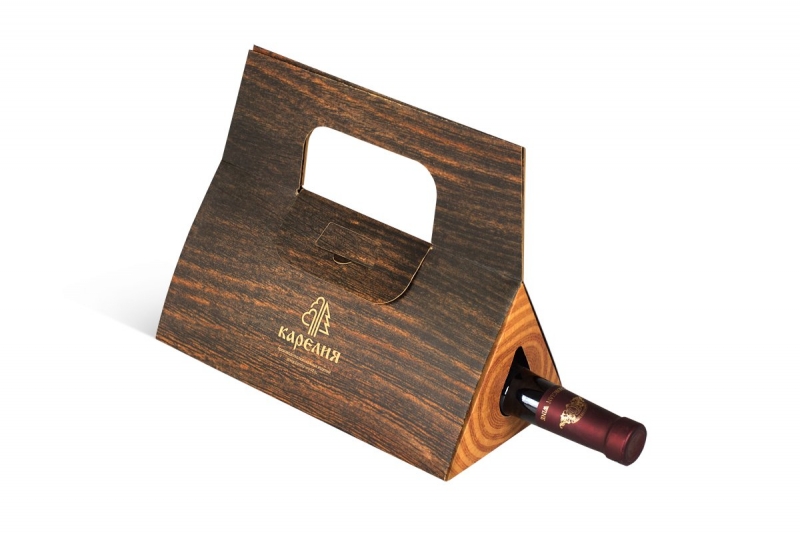 Брендированные пакеты для бутылки вина в Москве, производство на заказ