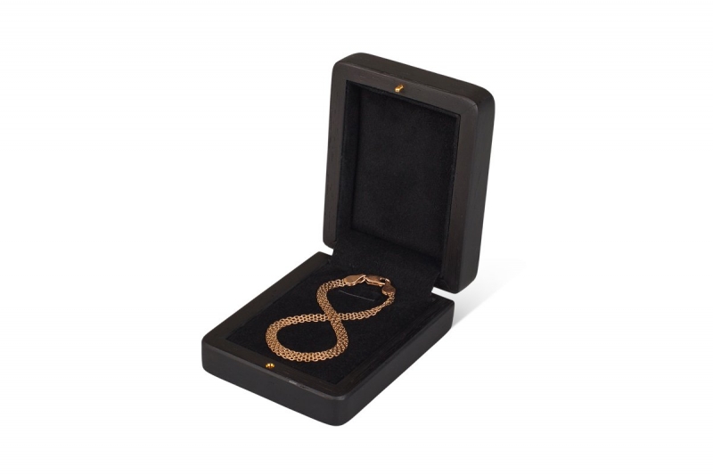 Деревянная шкатулка для ювелирных украшений в Москве, производство на заказ