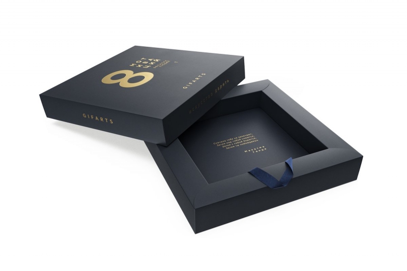 Брендированная коробка крышка-дно с двойными бортами в Москве, производство на заказ