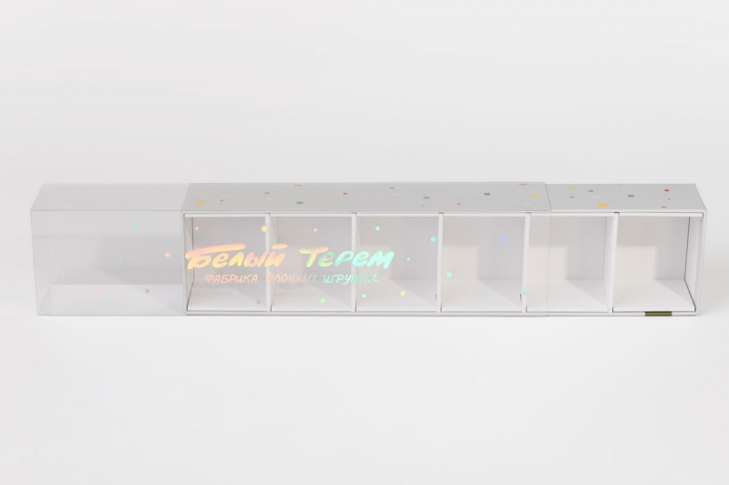 коробки с голографической фольгой подарочные в Москве коробки с голографической фольгой подарочные в Москве