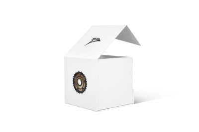 Кашированная коробка с фигурным магнитным клапаном в Москве – производство на заказ