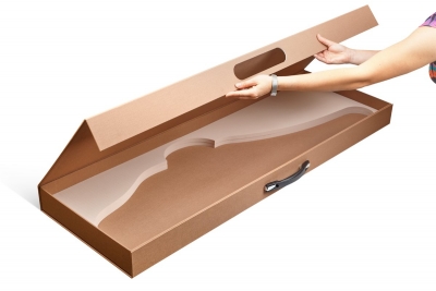 Коробка-чемодан с пластиковой ручкой в Москве – производство на заказ