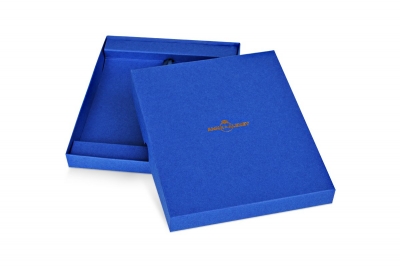 Подарочная коробка для приглашения в Москве – производство на заказ