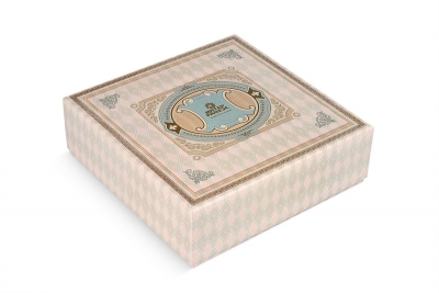 Подарочная коробка крышка-дно для подарочного набора в Москве – производство на заказ